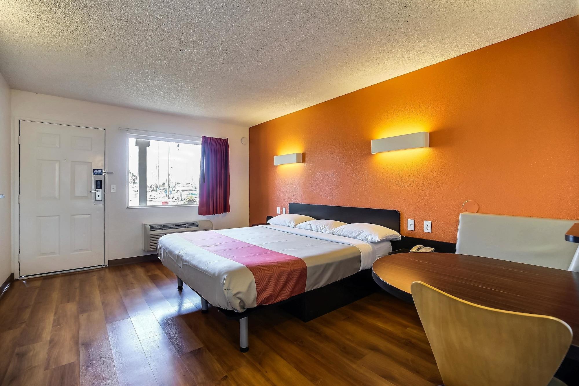 Motel 6-Oakland, Ca - Embarcadero Extérieur photo