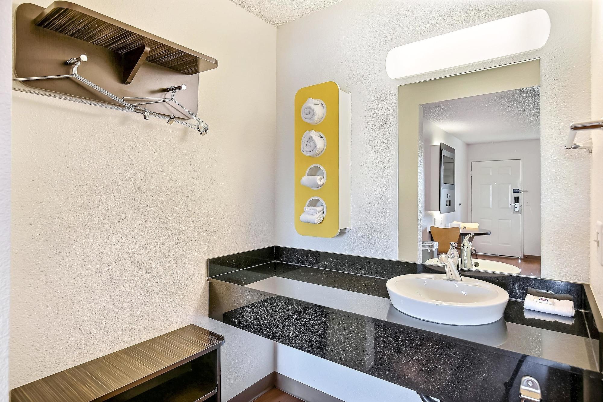 Motel 6-Oakland, Ca - Embarcadero Extérieur photo