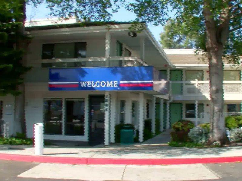 Motel 6-Oakland, Ca - Embarcadero Extérieur photo